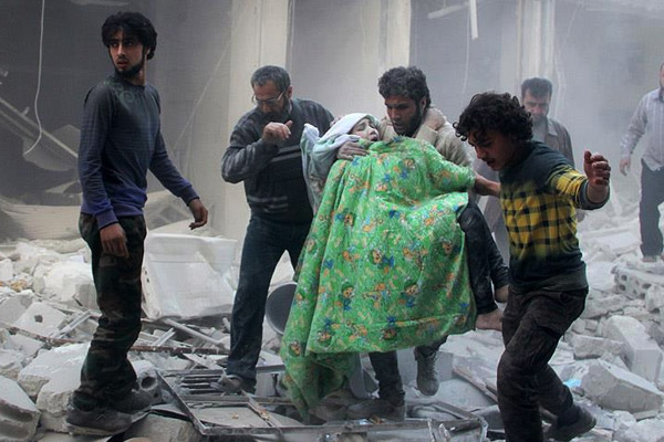 Rusya yine sivilleri vurdu: 10 ölü