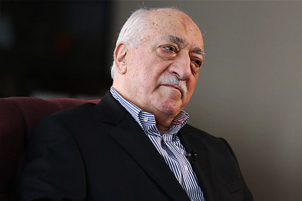 Gülen Silivri’de yargılanmayacak