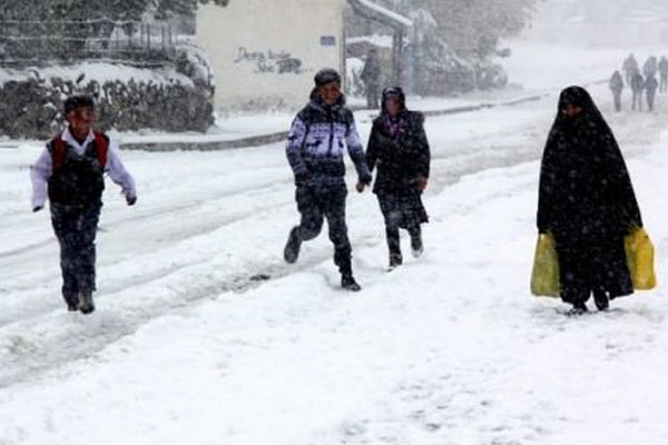 İlk kar tatili ilan edildi