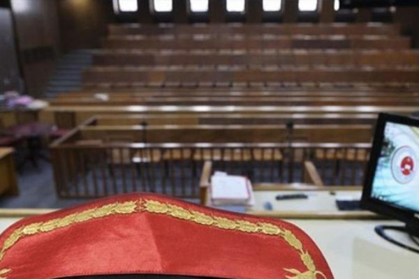 'İmamlar kimlerin şubeden çıkarılacağını biliyordu'