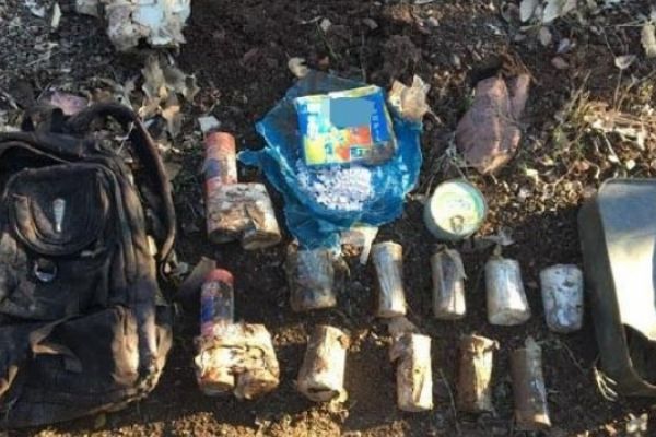 123 kilo esrar ve silahlar ele geçirildi