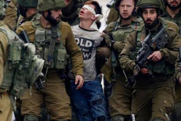 İsrail'i rezil eden Filistinli kahraman çocuğun yeri belli oldu!