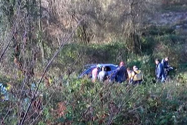 Beykoz'da lüks araç uçuruma yuvarlandı: 1 kişi öldü