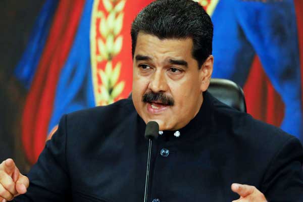 Maduro'dan muhalefet partilerine: Seçimlere katılamayacaksınız