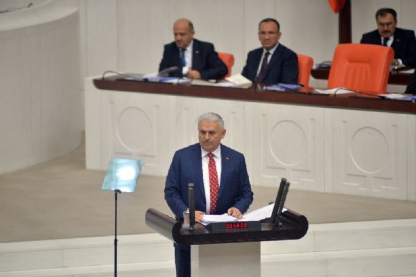 Binali Yıldırım açıkladı: Kaç belediye başkanı görevden uzaklaştırıldı ?