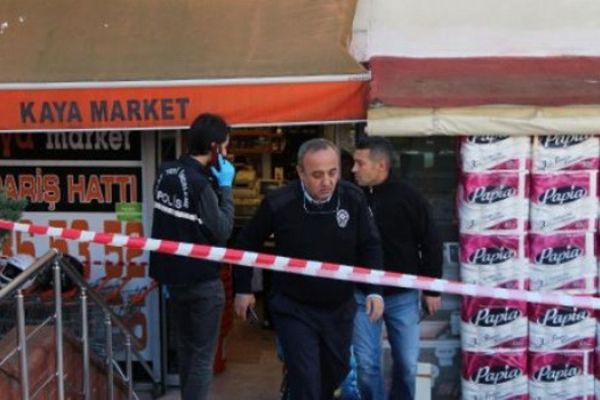 Beşiktaş'ta market çalışanları arasında bıçaklı kavga: 1 kişi öldü