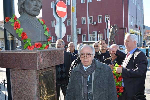 Yazar Oğuz Atay İnebolu'da anıldı