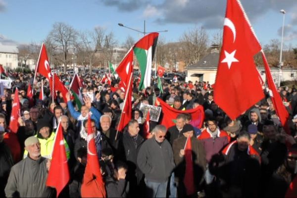 Fransa'da Donald Trump'ın Kudüs kararı protesto edildi