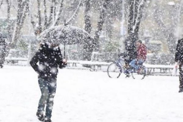 Balkanlar'dan kar geliyor...