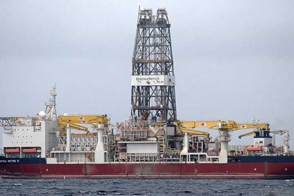 Türkiye'nin ilk sondaj gemisi Deepsea Metro-2 geliyor