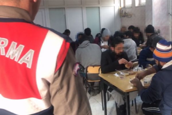 149 kaçak göçmen yakalandı