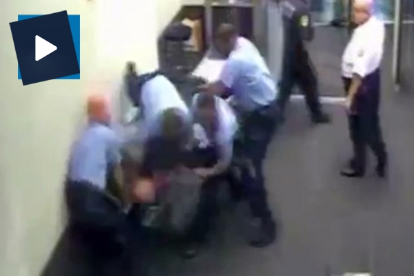 72 yaşındaki avukat böyle gözaltına alındı