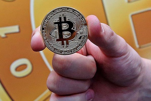 Düğün hediyesi olarak Bitcoin istediler