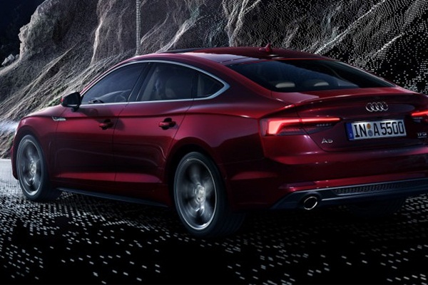 Audi yüzbinlerce aracını geri çağırdı