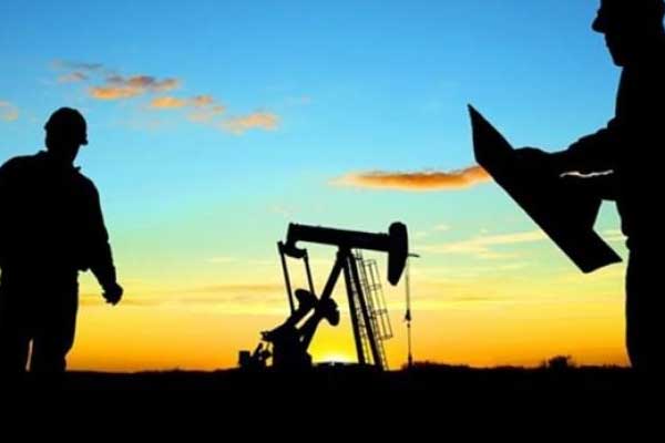 Petrolün varili 64 doları aştı