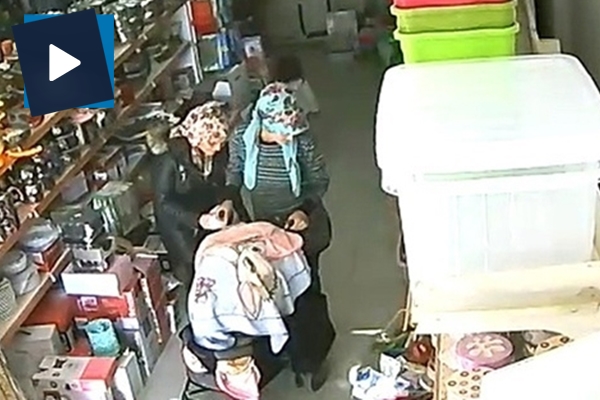 Bebek arabalı hırsızlık kamerada