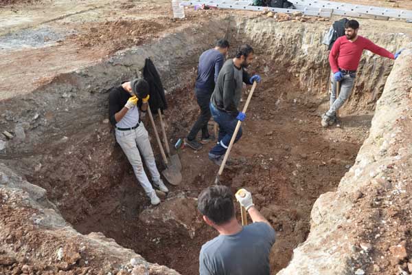 Mersin'de 2 lahit bulundu