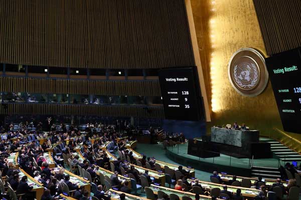 Emekli Konsolos Vahit Özdemir: 50 konsolosluk açmalıyız