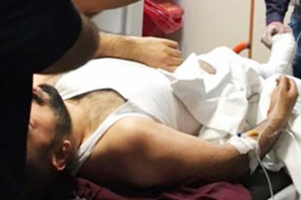 Adapazarı'nda hastane otoparkında bacağından vuruldu