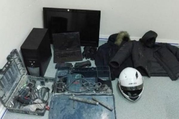 Denizli'de 8 ayrı hırsızlıktan aranan zanlı tutuklandı