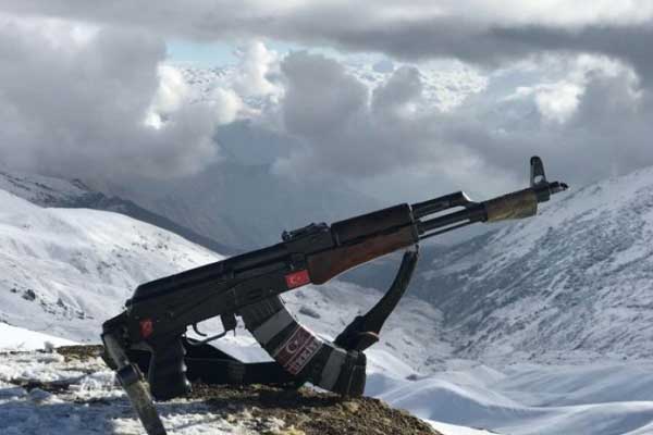 Mehmetçik Kato’da üs kurdu