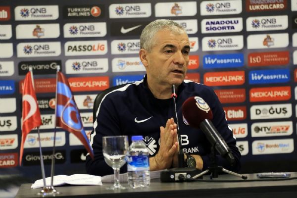 Rıza Çalımbay: Saha dışını halledersek saha içini de çözeriz