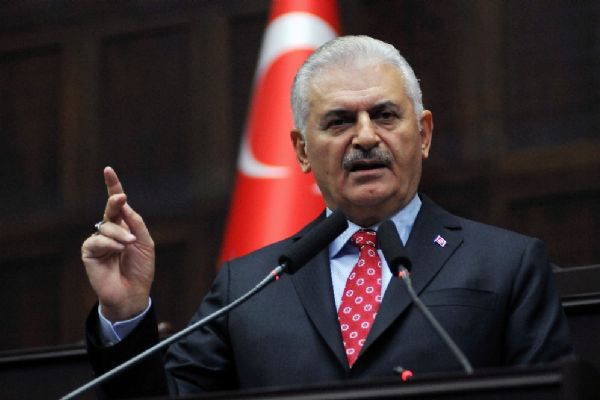 Binali Yıldırım: Mehmet Akif Ersoy istiklal meşalesini tutuşturan...