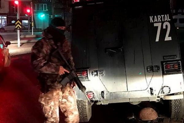 Emniyet teyakkuzda! 37 bin polis görev yapacak