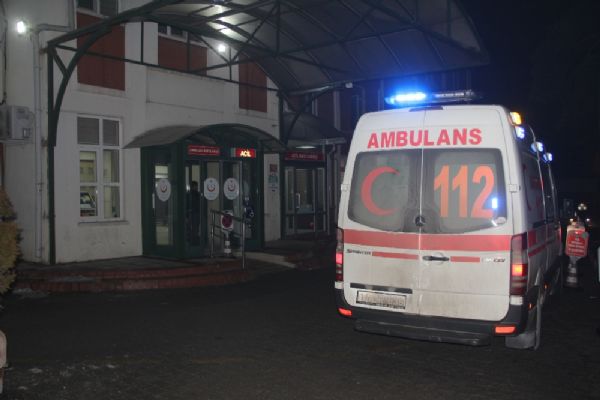 Bolu'da yurttaki 17 öğrenci hastaneye kaldırıldı