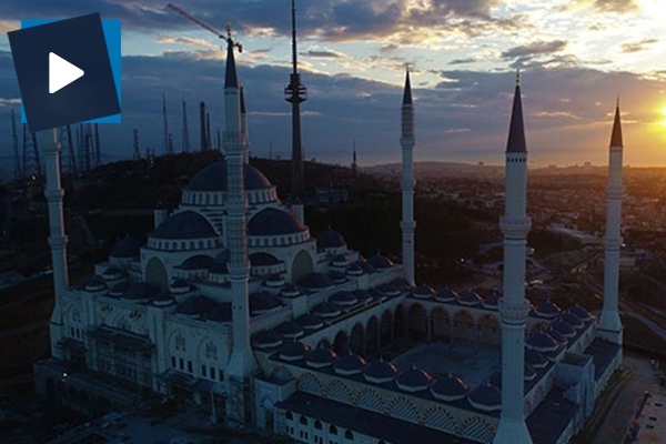 Yüzde 90'lık kısmı biten Çamlıca Camii havadan görüntülendi