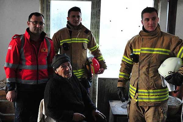 İtfaiyeciler bu kez 'yakmaya' gitti