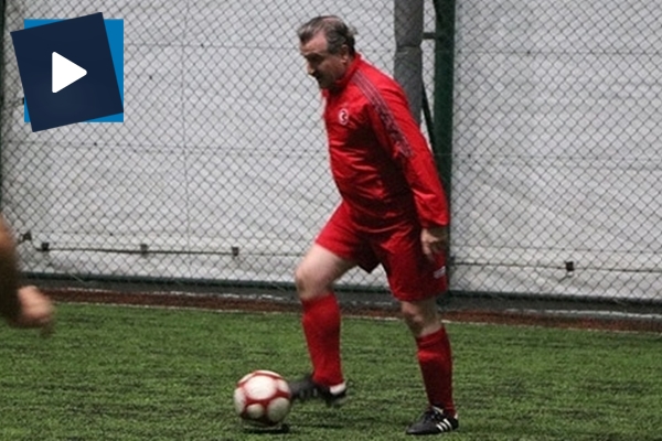 Bakan Osman Aşkın Bak yeşil sahaya çıktı