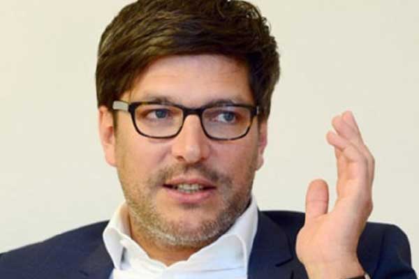 Alman bakandan başörtüsü açıklaması