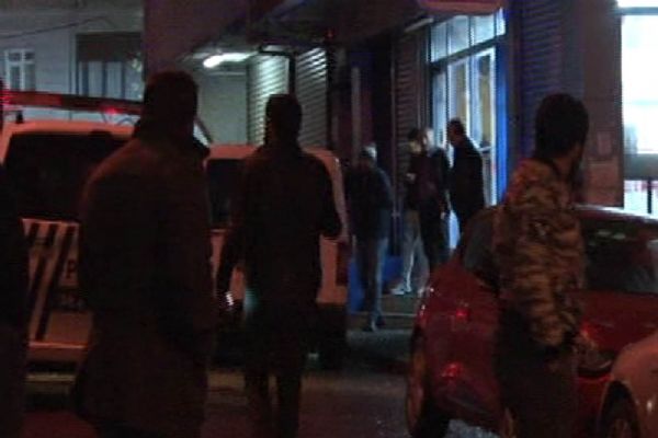 Kağıthane'de polisle hırsız arasında çatışma çıktı: 1 polis yaralandı