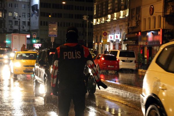 İstanbul'da bin 200 polisle 'Yeditepe Huzur' uygulaması!