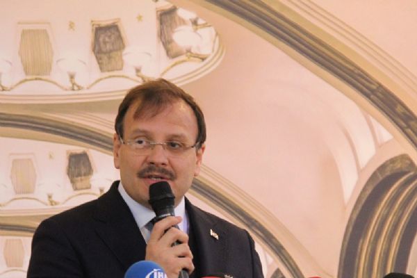 Hakan Çavuşoğlu'ndan Yunanistan'a uyarı: Bedeli büyük olur