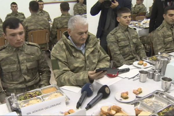 Cumhurbaşkanı Erdoğan telefonla askerlere seslendi