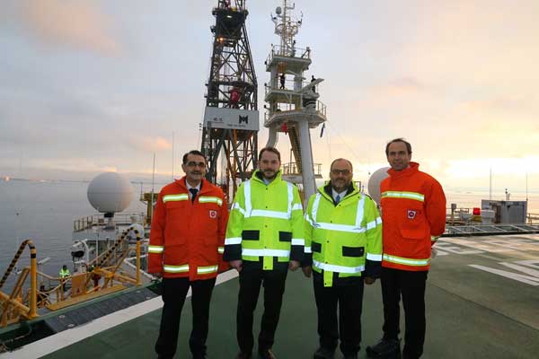 Enerji Bakanı: Türk bayraklı sondaj gemimiz Akdeniz'de