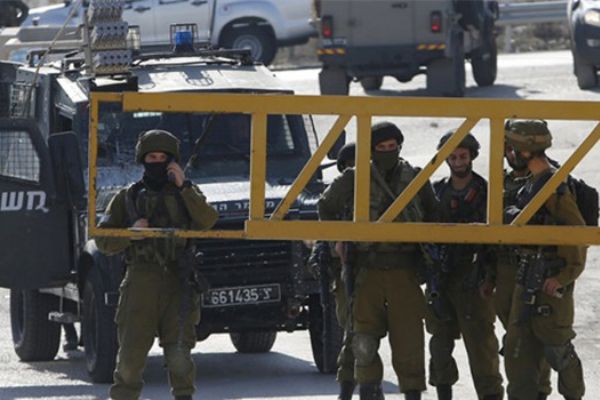 İsrail, Filistinli vekili gözaltına aldı!