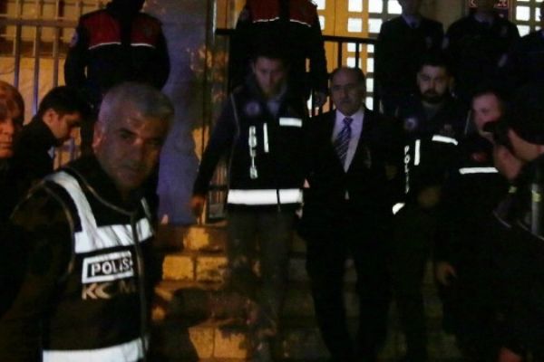 Adana'da FETÖ'nün isteğiyle 50 milyon lira yatıran iş adamı itirafçı oldu