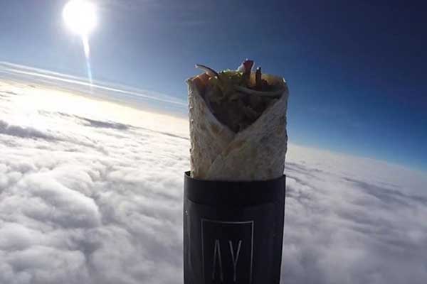 Uzaya kebap yolladılar