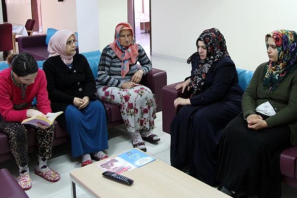 'Devletin güler yüzü anne otelinde'