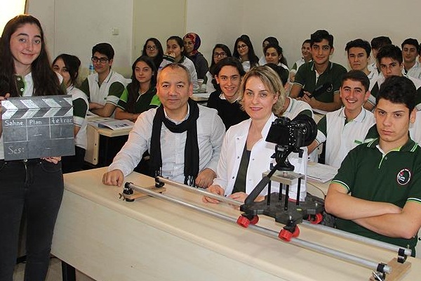 Hem toplumsal bilinç hem de uluslararası başarı amaçlanıyor