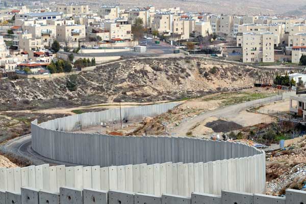 İsrail, Filistinliler'i Kudüs'ten atmaya hazırlanıyor