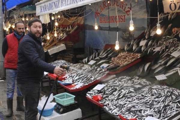 Bir gecede fiyatı 15 lira düştü