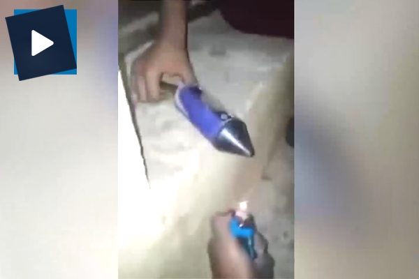 Küçük çocukların yaktığı torpil bomba gibi patladı!