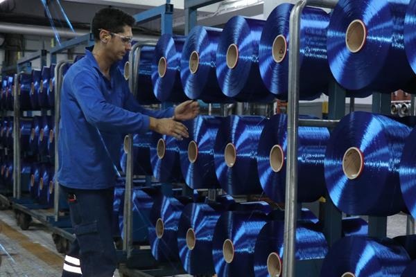 Adana'dan 45 ülkeye polyester