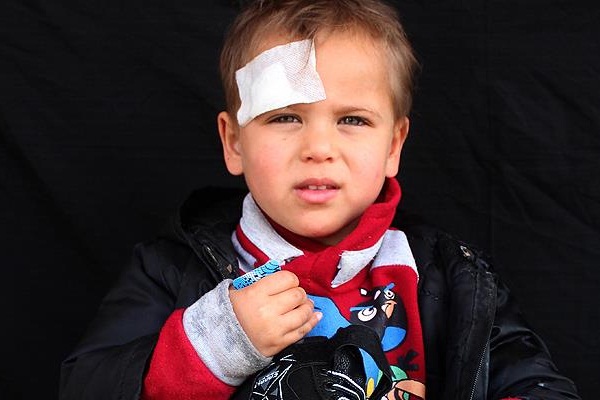 Suriyeli çocukların ayakları artık üşümeyecek