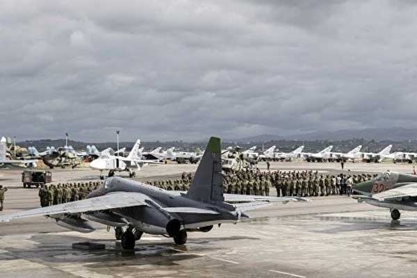 Rusya: Hımeymim'de 2 askerimiz öldü