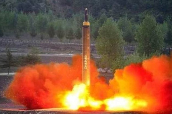 'Kuzey Kore kendi şehrini vurdu' iddiası